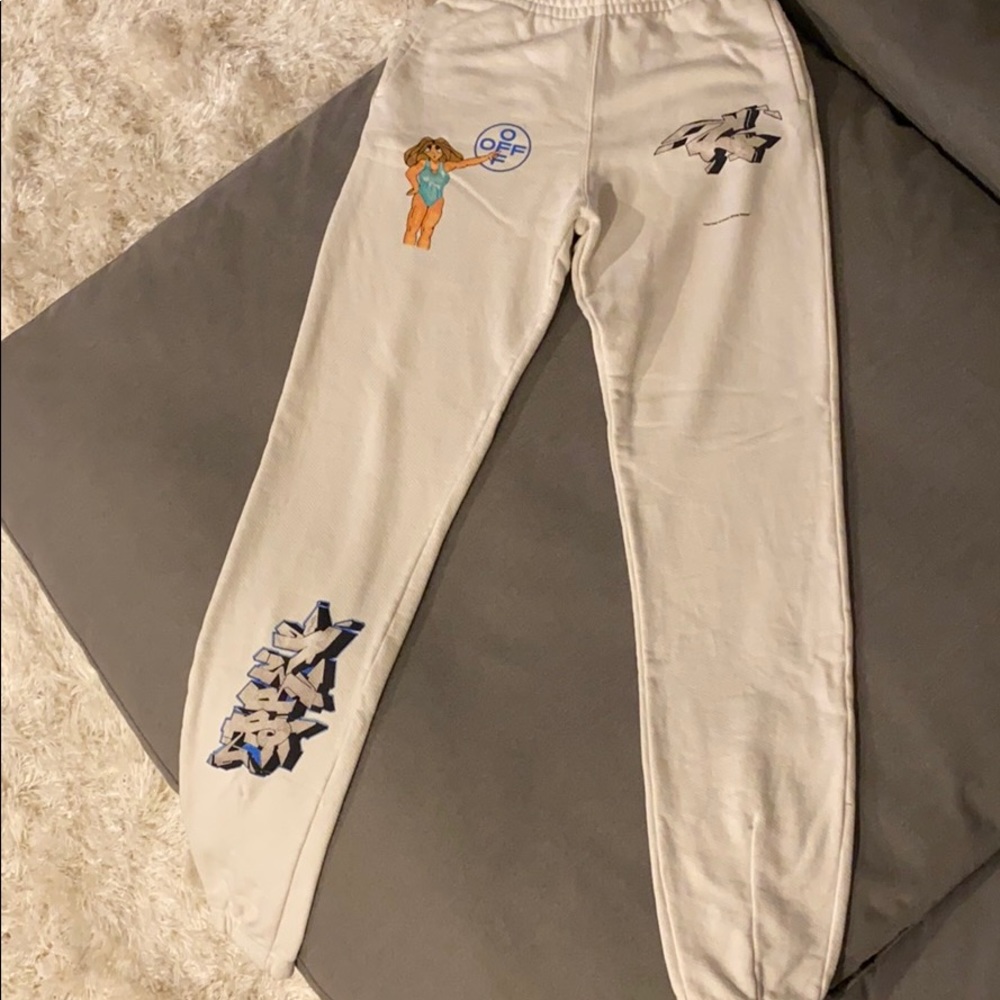 Off white sweat pants